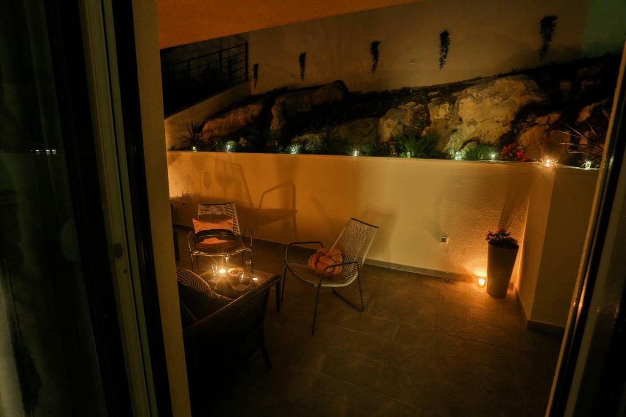 Luxury Urban With Jacuzzi Apartma Split