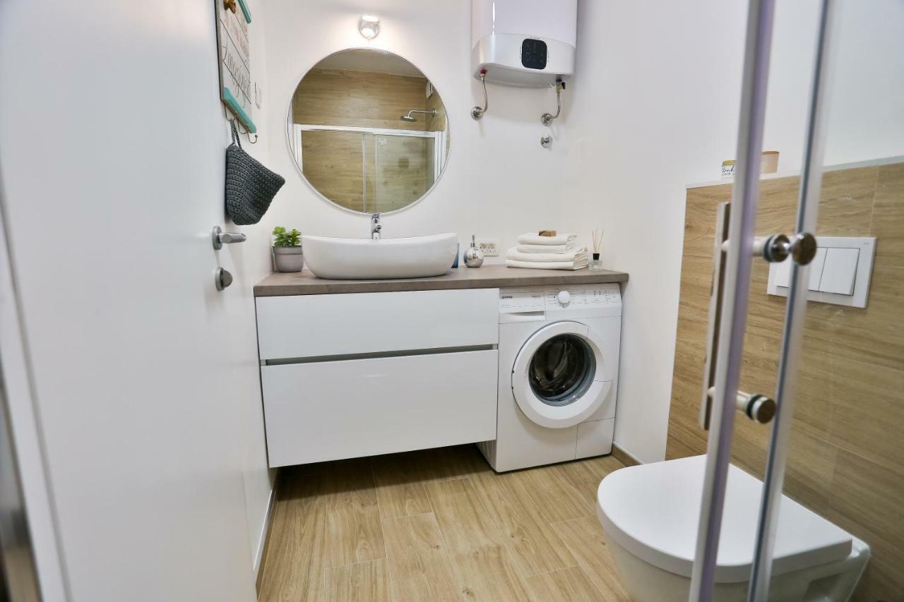 Luxury Urban With Jacuzzi Apartament Split