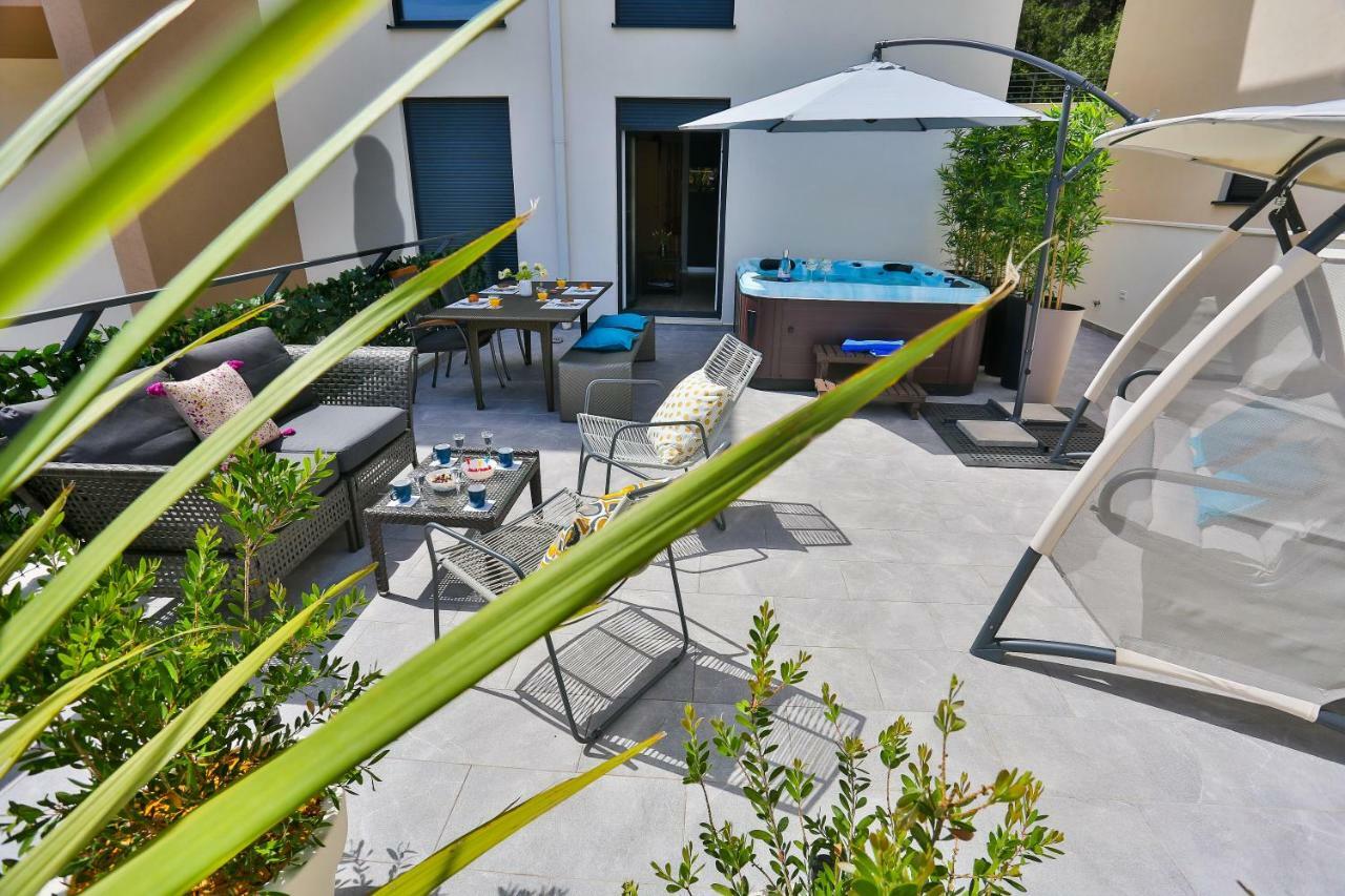 Appartamento Luxury Urban With Jacuzzi Spalato